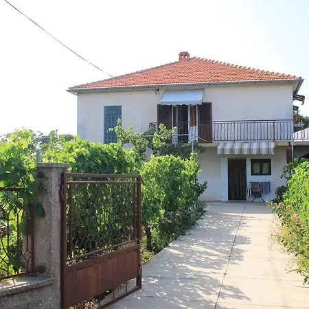 Apartamento 8264a Ugljan